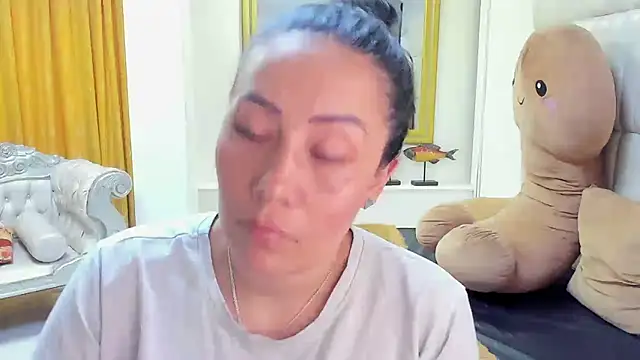 gaby trent online show from January 9, 6:47 pm