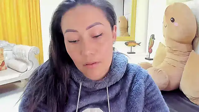 gaby trent online show from February 3, 4:52 pm