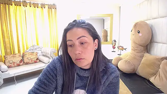 gaby trent online show from February 10, 1:55 pm