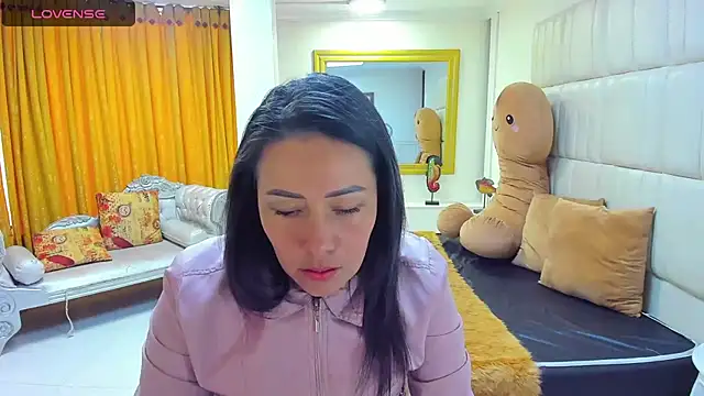 gaby trent online show from March 5, 12:44 pm