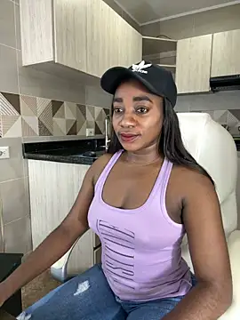 cristaaalclocks1 online show from February 6, 1:10 pm