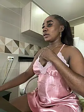 cristaaalclocks1 online show from March 13, 1:07 pm