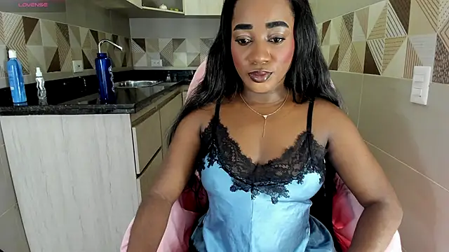 cristaaalclocks1 online show from November 29, 2:20 pm