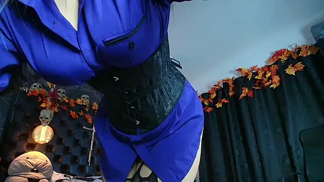 AlexHoe  online show from October 1, 6:14 pm