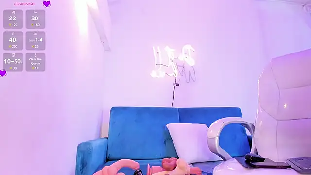 Snapshot of Pamela_roberts chatting on December 6, 2:49 pm Pamela roberts online show from December 6, 2:49 pm