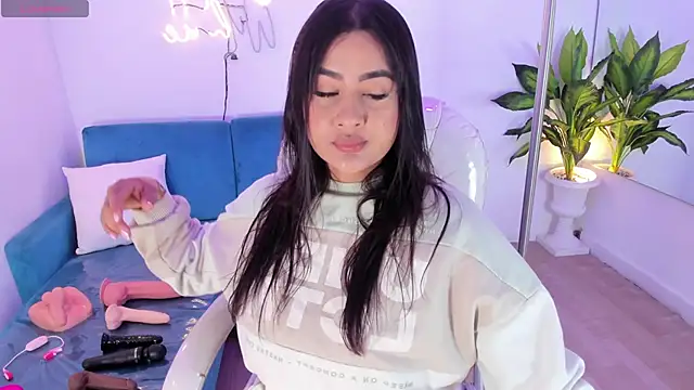 Snapshot of Pamela_roberts chatting on January 2, 11:52 am Pamela roberts online show from January 2, 11:52 am