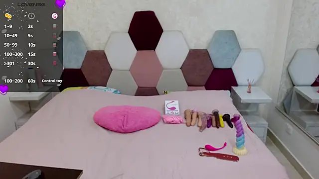 angel blue online show from September 12, 3:45 pm