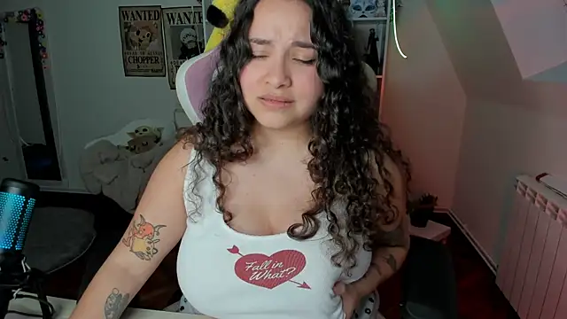 Snapshot of Sweet_sully__ chatting on January 10, 5:24 pm Sweet sully online show from January 10, 5:24 pm