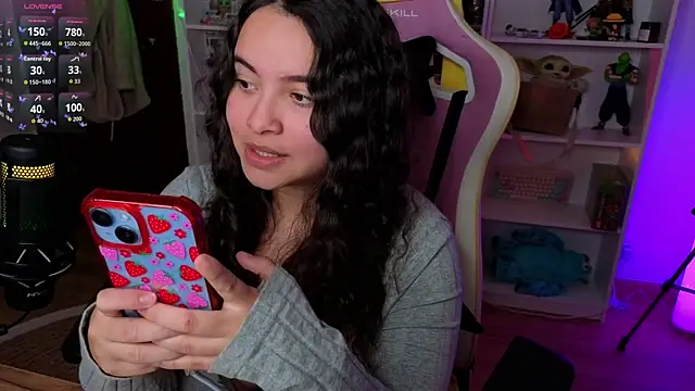 Snapshot of Sweet_sully__ chatting on November 20, 10:04 am Sweet sully online show from November 20, 10:04 am