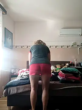 Elza01 online show from September 21, 7:10 am