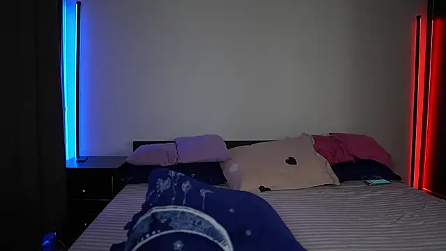 TiffanyPierce online show from February 28, 9:23 pm