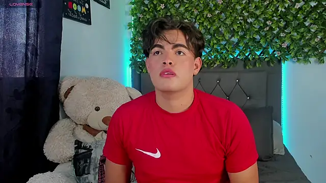 Snapshot of kamii_22 chatting on January 11, 5:29 pm kamii 22 online show from January 11, 5:29 pm