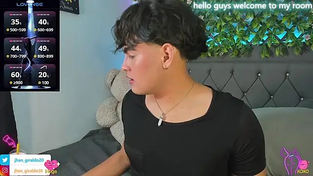 Snapshot of kamii_22 chatting on January 20, 6:21 am kamii 22 online show from January 20, 6:21 am