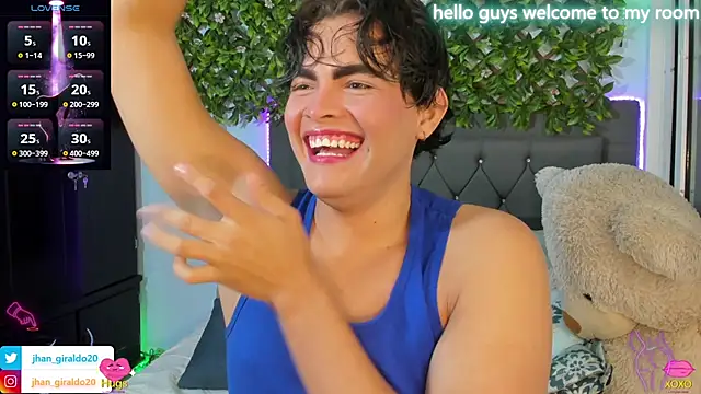 Snapshot of kamii_22 chatting on February 26, 8:37 am kamii 22 online show from February 26, 8:37 am