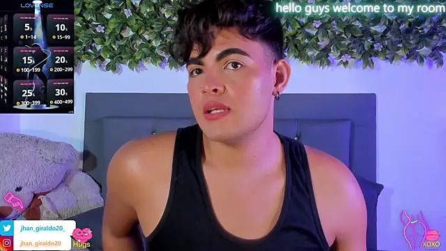 Snapshot of kamii_22 chatting on October 9, 1:53 pm kamii 22 online show from October 9, 1:53 pm