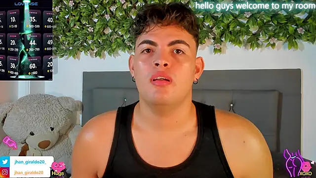 Snapshot of kamii_22 chatting on October 24, 3:19 pm kamii 22 online show from October 24, 3:19 pm