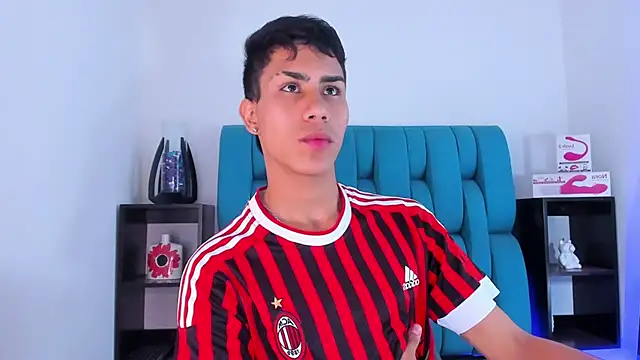 AlanNaughty online show from January 15, 3:33 am