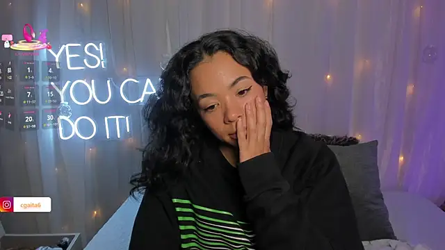 carolgaita online show from March 13, 11:51 am