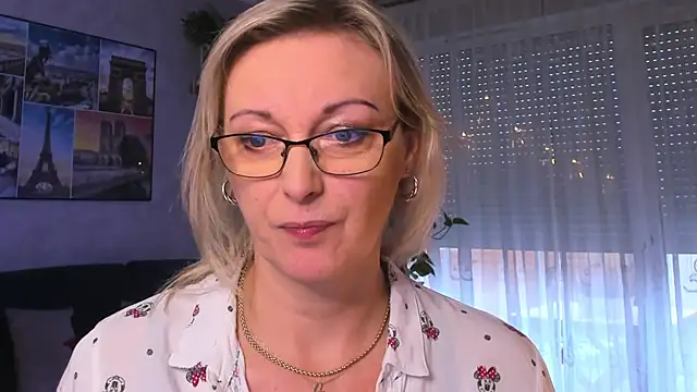 vanessa chat online show from January 5, 2:19 pm