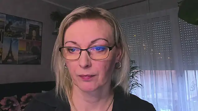 vanessa chat online show from January 14, 2:22 pm