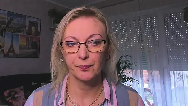 vanessa chat online show from January 21, 2:15 pm