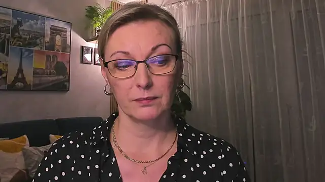 vanessa chat online show from February 20, 6:02 pm