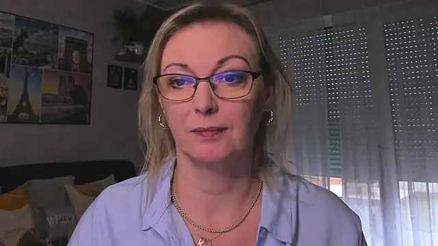 vanessa chat online show from February 23, 2:14 pm