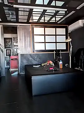 Snapshot of DarkDea chatting on October 24, 12:56 pm DarkDea online show from October 24, 12:56 pm