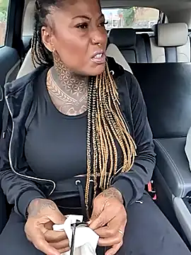 DarkDea online show from November 2, 1:02 pm