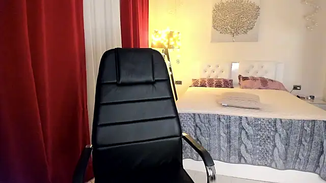 Colette  1977 online show from November 26, 8:21 pm