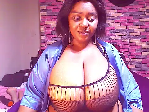 BustySavita online show from January 7, 11:45 pm