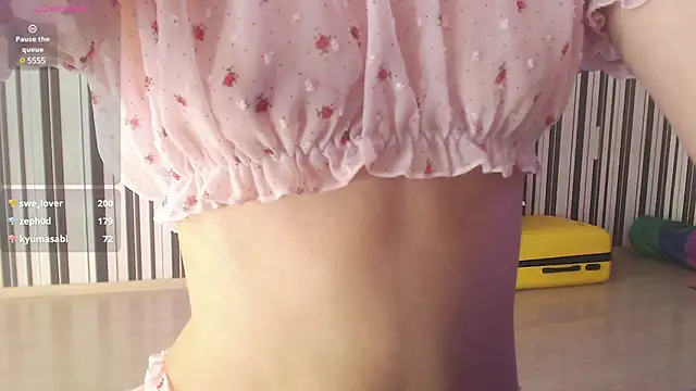 Snapshot of _Hanna_Moon_ chatting on December 18, 10:30 am Hanna Moon online show from December 18, 10:30 am