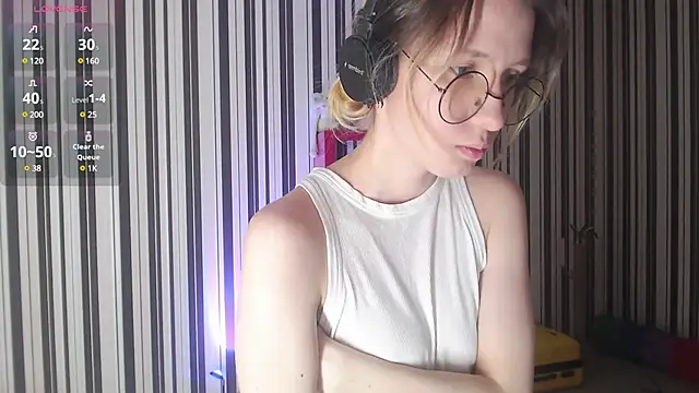 Snapshot of _Hanna_Moon_ chatting on December 29, 9:06 am Hanna Moon online show from December 29, 9:06 am