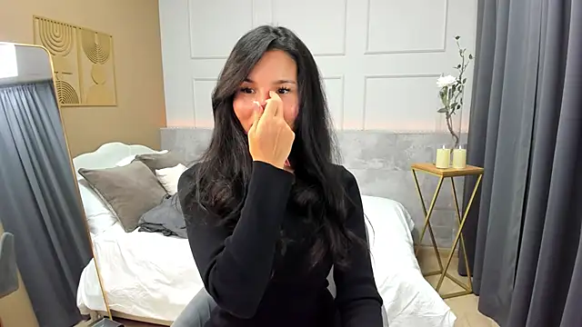 ErikaSoft online show from December 2, 5:35 am