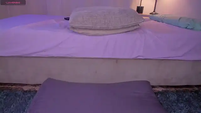 Secret chells online show from January 28, 11:07 pm