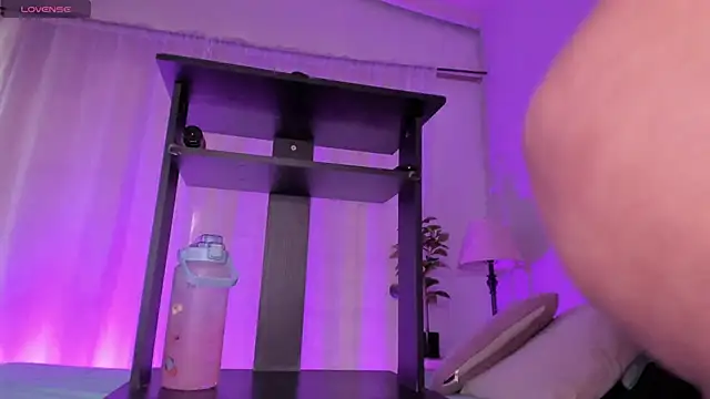 Secret chells online show from February 21, 8:38 pm