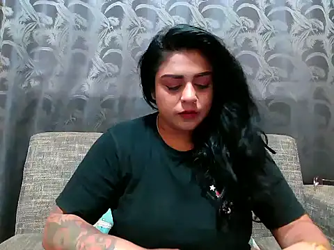 indianishkq7 online show from February 2, 2:13 pm