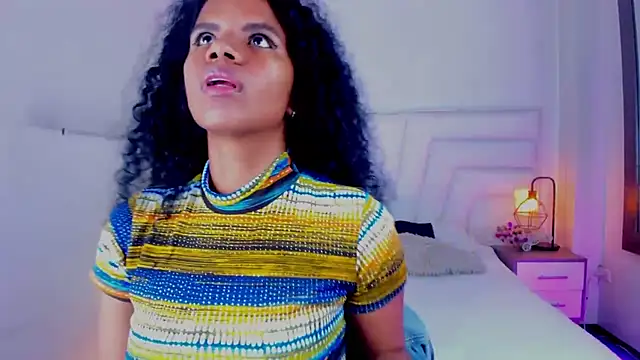 Ellie Alves online show from February 13, 12:54 pm