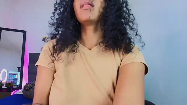 Ellie Alves online show from September 9, 12:48 pm