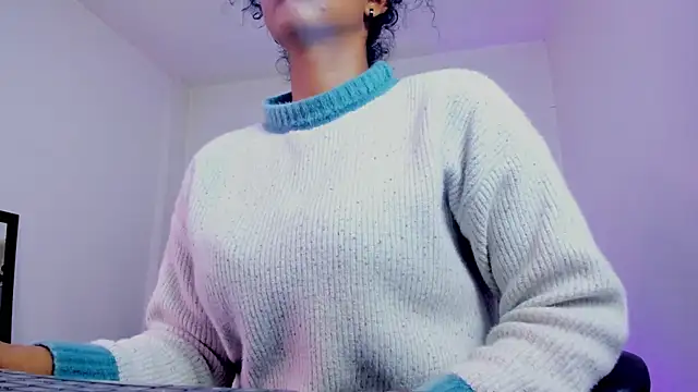 Ellie Alves online show from October 1, 1:39 pm