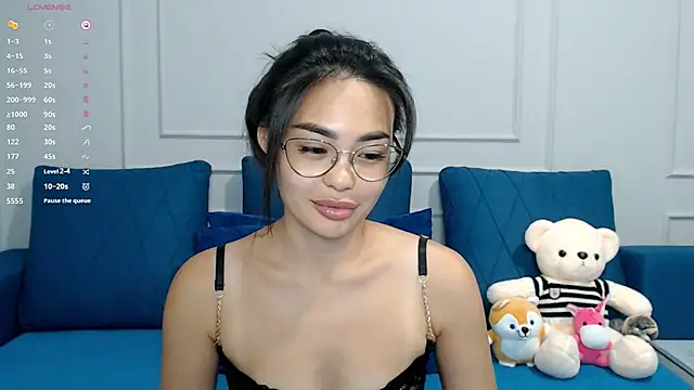 Snapshot of kwana_colada chatting on September 25, 4:54 pm kwana colada online show from September 25, 4:54 pm