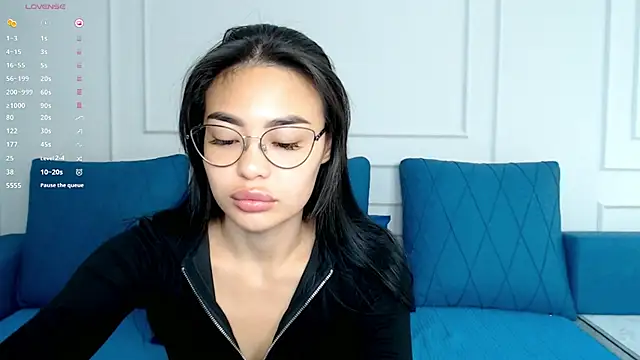 Snapshot of kwana_colada chatting on October 2, 11:17 am kwana colada online show from October 2, 11:17 am