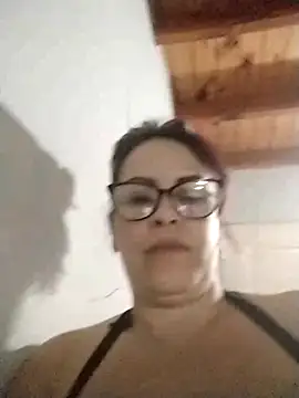 Snapshot of AyantiPonz79 chatting on September 18, 10:01 pm AyantiPonz79 online show from September 18, 10:01 pm