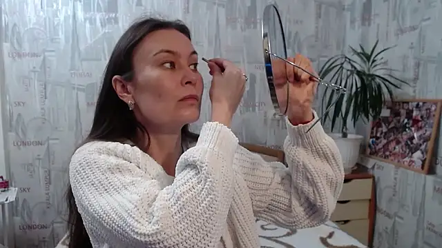 GinaQSoul online show from September 20, 10:49 am