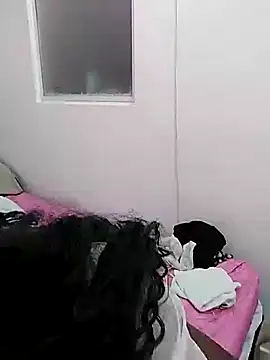 kirajohnson online show from September 11, 7:58 pm