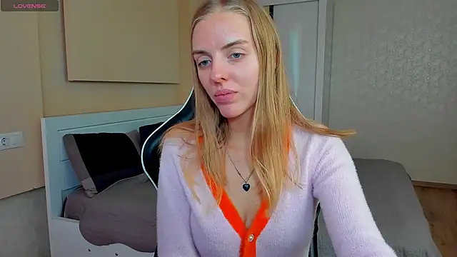 Snapshot of Jam_cream chatting on December 7, 9:17 am Jam cream online show from December 7, 9:17 am