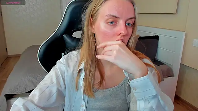 Snapshot of Jam_cream chatting on January 17, 1:24 pm Jam cream online show from January 17, 1:24 pm