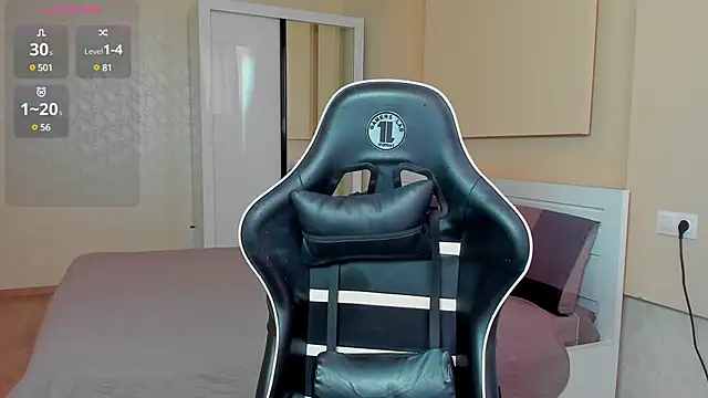 Snapshot of Jam_cream chatting on March 15, 12:13 pm Jam cream online show from March 15, 12:13 pm