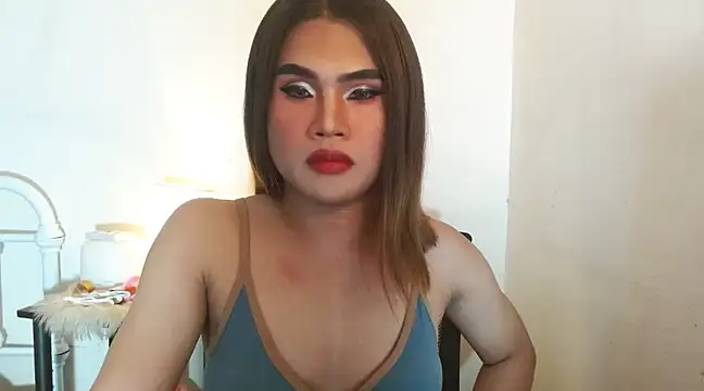 JustineBIGCUM online show from December 6, 5:42 am