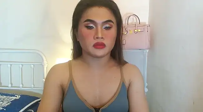 JustineBIGCUM online show from March 12, 11:09 am